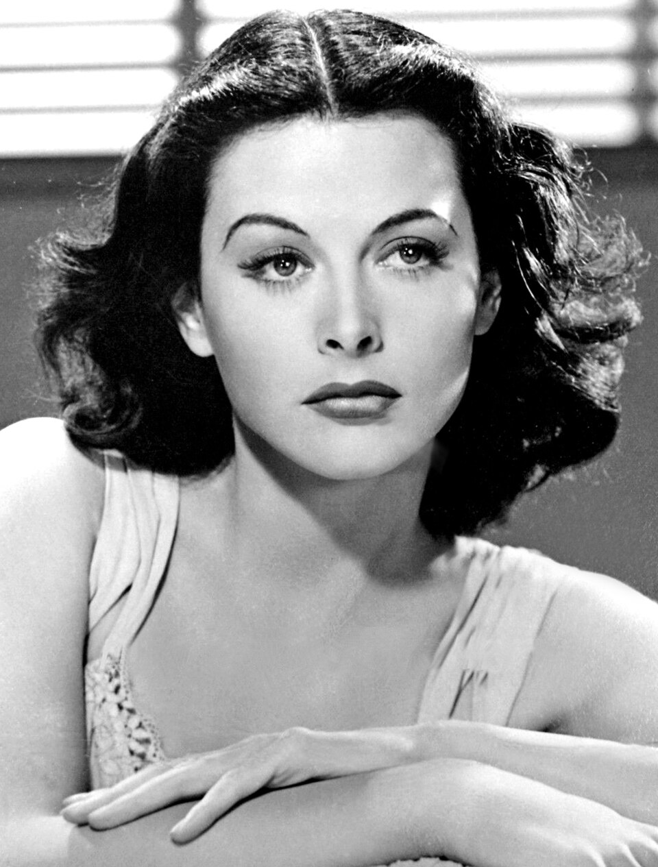 Hedy Lamarr: Tra Scienza e Cinema